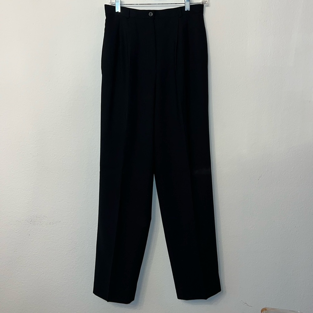 Talbots, black, lightweight wool pants, polyester lined size 8. Never worn